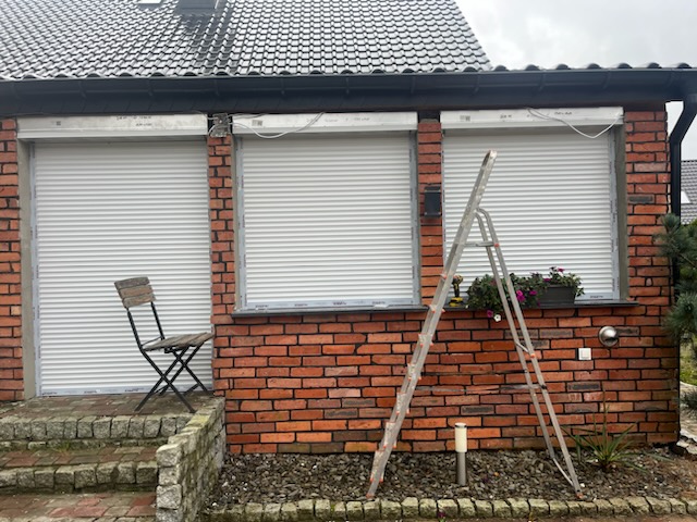 Realizacja 5 — rolety zewnętrzne
